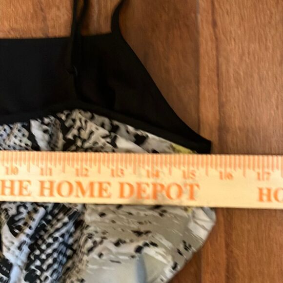 Vince Camuto Boho Animal Print Maxi Dress - Picture 2 of 8